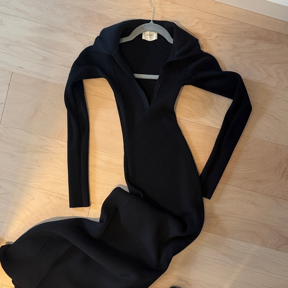 DISSH Black Ribbed Long Sleeve Maxi Dress